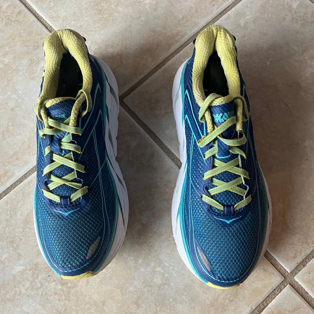 Hoka One women’s shoes size 8